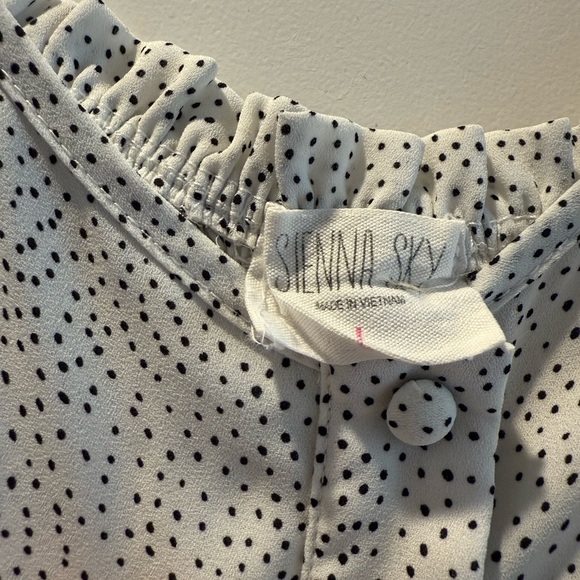 Sienna - Polka Dot Button-Down Dress - Picture 3 of 3